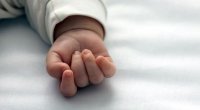 Şəmkirdə körpə qızdırmadan dünyasını dəyişdi