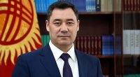 Qırğızıstan Prezidenti nəvələrinə smartfondan istifadəni QADAĞAN ETDİ