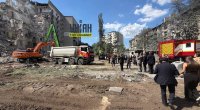Xarici diplomatlar Kiyevdə dağıntılar olan ərazidə &ndash; VİDEO