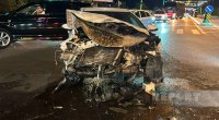 Sumqayıtda üç avtomobil toqquşdu: xəsarət alanlar var - FOTO