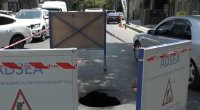 Paytaxtda yol çökdü: Tıxacda qalan sürücülər çətin anlar yaşadılar - VİDEO