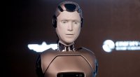 Nyu-York məktəbində humanoid robotun tətbiqi narazılıq yaradıb - FOTO