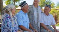 Özbəkistanda pensiya yaşı ARTIRILIR