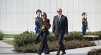 İlham Əliyev Bakıdakı Zəfər parkında şəhidlərin xatirəsini ehtiramla yad etdi - FOTO-VİDEO