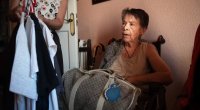 87 yaşlı qadının evindən çıxarılması etirazlara səbəb oldu - FOTO