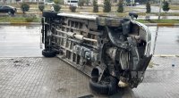 Sumqayıtda &ldquo;BYD&rdquo; ilə toqquşan &ldquo;Ford&rdquo; aşdı &ndash; FOTO
