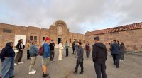 Dünya səyyahları Gəncəsər Monastır Kompleksini ziyarət ediblər &ndash; FOTO
