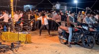 Motosiklet şousu faciə ilə bitəcəkdi: Son anda ölümdən döndü &ndash; FOTO/VİDEO