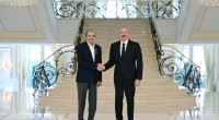 &ldquo;Siz də, maşallah, çox yaxşı görünürsünüz&rdquo; - VİDEO