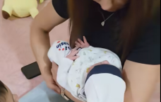 Azərbaycanda 16 yaşında ana olan yeniyetmə körpəsindən İMTİNA ETDİ - VİDEO