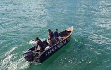 Xəzərdə qayıq zədələndi: Balıqçılar belə xilas edildi – ANBAAN VİDEO