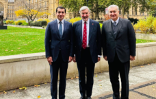 Hikmət Hacıyev Britaniyanın Azərbaycan üzrə ticarət elçisi ilə görüşdü – FOTO