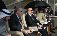 İlham Əliyev tarixi paraddan görüntülər paylaşdı - VİDEO