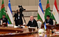 İlham Əliyev Mərkəzi Asiya Dövlət Başçılarının iclasında çıxış etdi