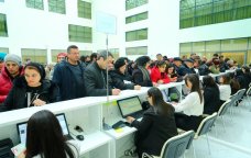 Hələ də kağızla NÖVBƏ - 1 nömrəli Birləşmiş Şəhər Xəstəxanasındakı sıxlığın səbəbi NƏDİR?