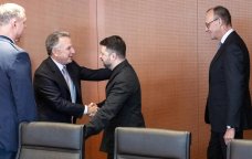 Berlin danışıqlarında dönüş nöqtəsi: Zelenski hansı güzəştə hazırlaşır?