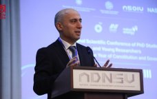 &ldquo;İllər ərzində heç bir məqaləsi olmayan alimin özünü alim bilməsi ayıbdır&rdquo; &ndash; Emin Əmrullayev