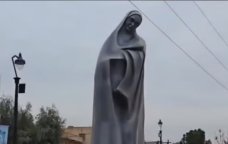 İranda Ana heykəli mübahisə yaratdı - Din və sənətin sərhədi haradan keçir?