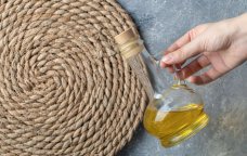 Kətan yağının sağlamlığa faydaları və düzgün istifadə qaydası - Kimlərə OLMAZ