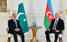 Şahbaz Şərif İlham Əliyevə TƏŞƏKKÜR ETDİ