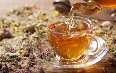 Populyar arıqlama çayları ilə bağlı TƏHLÜKƏ &ndash; Ana olmaq istəyən qadınlara XƏBƏRDARLIQ