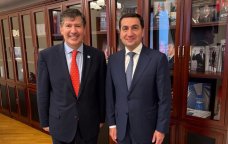 Hikmət Hacıyev BMT-nin Azərbaycandakı nümayəndəsi ilə görüşdü – FOTO