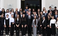 İlham Əliyev: "Biz gənc nəslimizlə haqlı olaraq fəxr edə bilərik" &ndash; FOTO