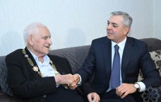 Nəriman Həsənzadəyə &ldquo;Heydər Əliyev&rdquo; ordeni təqdim edildi - FOTO