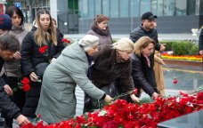 Xalqımız soyqırımı qurbanlarının xatirəsini belə yad etdi – FOTOREPORTAJ