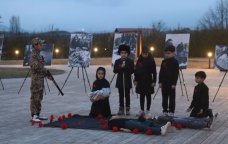 Xocalıda soyqırım qurbanlarının xatirəsinə flaşmob KEÇİRİLDİ - FOTO/VİDEO