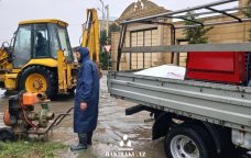 Bakıda yağışa görə evləri su altında qalan sakinlər otellərə yerləşdirilib – FOTO