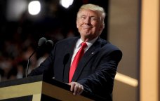 Trampdan SÜLH MESAJI – “Böyük pullar qazanılacaq” – FOTO