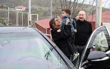 Prezident Ayazın arzusunu GERÇƏKLƏŞDİRDİ: Ailəsinə "KamAZ" hədiyyə etdi &ndash; FOTO/VİDEO