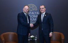 Ceyhun Bayramov NATO rəsmisi ilə GÖRÜŞDÜ &ndash; Müzakirə olunan məsələlər &ndash; FOTO