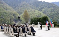 İlham Əliyev və Andrey Babiş mətbuata bəyanatlarla çıxış ediblər - FOTO