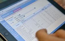 Elektron jurnaldan istifadə edə bilməyən müəllimlərin NƏZƏRİNƏ