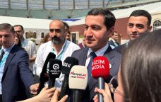 Hikmət Hacıyevdən quru sərhədlərlə bağlı AÇIQLAMA