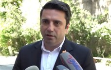Alen Simonyan: &ldquo;Seçkilərdə uduzsaq müxalifətə keçməyə hazırıq&rdquo;