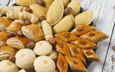Evdə hazırlanan qidalar market rəflərində - Hansı riskləri VAR?