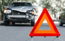 Avtomobil nasazlığa görə yolda qalarsa, sürücü nə etməlidir? &ndash; QAYDALAR
