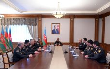 Müdafiə naziri yeni generallara rütbələrini təqdim edib&ndash; FOTO