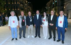 IV Şuşa Qlobal Media Forumu iştirakçıları Qarabağ küçəsi ilə tanış oldular - FOTO