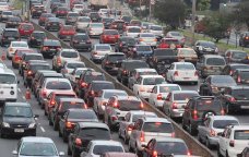 İsti yay günlərində də Bakıda tıxaclar bitmir&hellip; - Əvvəlki illərlə müqayisədə NƏ DƏYİŞİB?