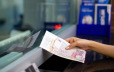 Azərbaycanlılar niyə banka pul qoymur?