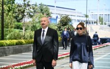 Prezident və birinci xanım Ümummilli Liderin memorial kompleksini ziyarət etdilər - FOTO/VİDEO