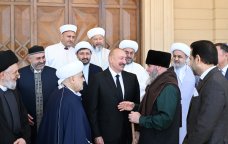 Prezidentin konfrans iştirakçıları ilə görüşündən VİDEOÇARX
