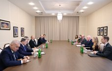 Prezident Birləşmiş Krallığın müdafiə üzrə dövlət nazirini qəbul etdi &ndash; FOTO/VİDEO
