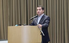 Hikmət Hacıyev: &ldquo;Ermənistan Konstitusiyasının dəyişdirilməsi sülh sazişinə doğru son addımdır&rdquo;