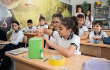 Psixotrop maddə qəbul edən şagird GÜNDƏMDƏ - Məktəblərdə psixoloji risklərə nəzarət varmı? &ndash; ARAŞDIRMA