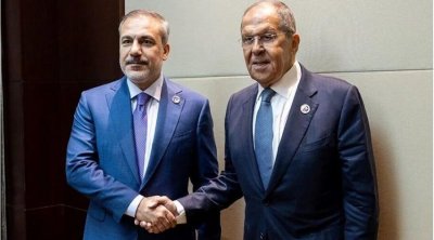 Lavrov Hakan Fidanla Suriyadakı son vəziyyəti MÜZAKİRƏ ETDİ